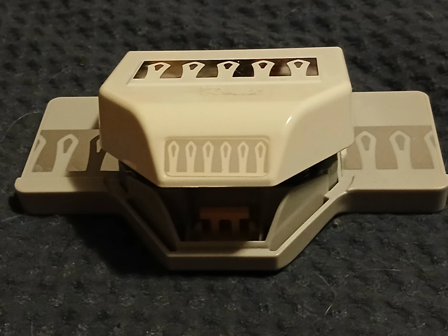 Crafting Punch Tool - Scalloped Border - photo 3