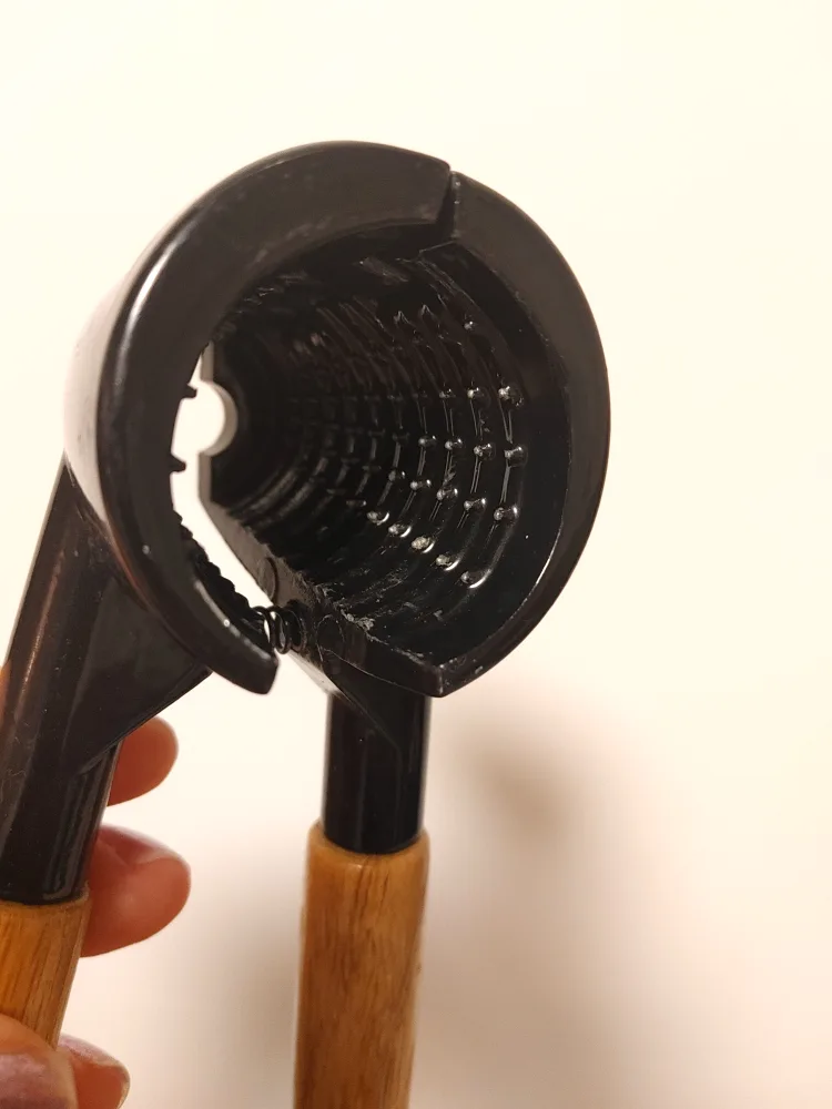 Nutcracker with Wooden Handles - photo 3