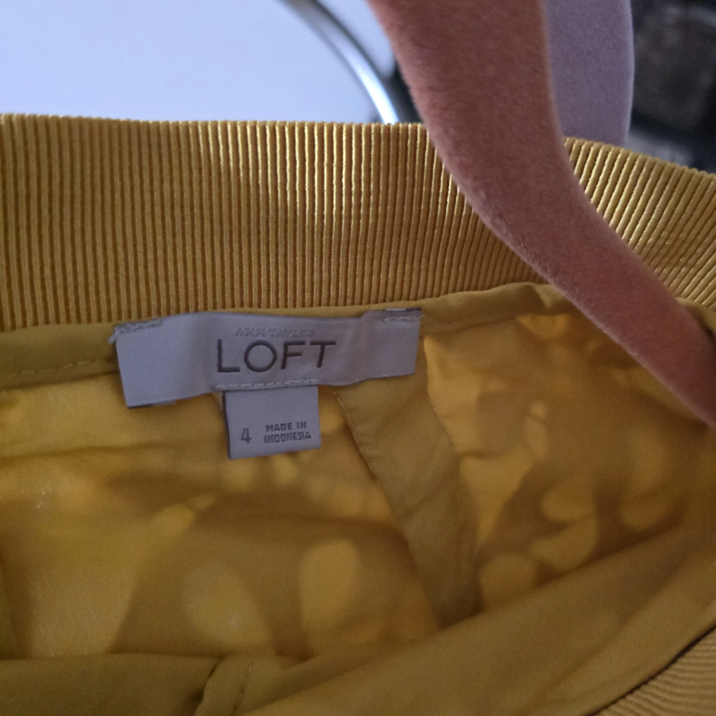 LOFT Yellow Lace A-Line Skirt Size 4 - photo 2