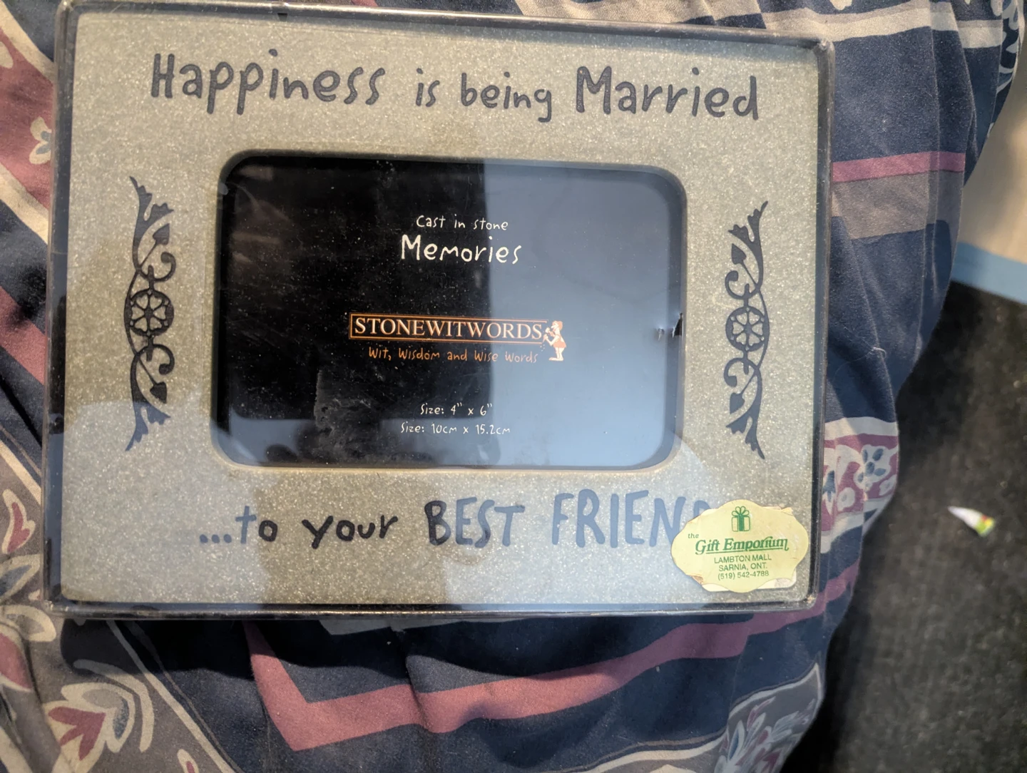 StoneWitWords "Happiness is being Married" Picture Frame - photo 3