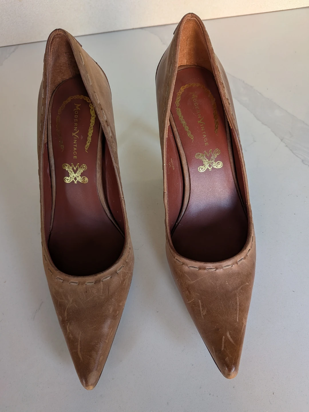 🌱Modern Vintage Brown Leather Pumps Size 36 - photo 2