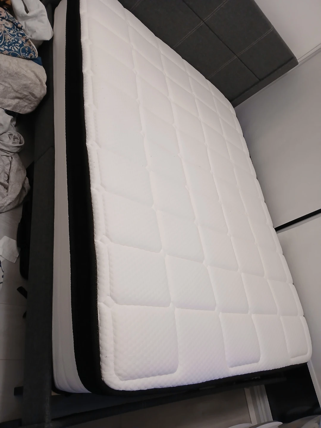 White Queen size Hybrid Mattress - photo 2