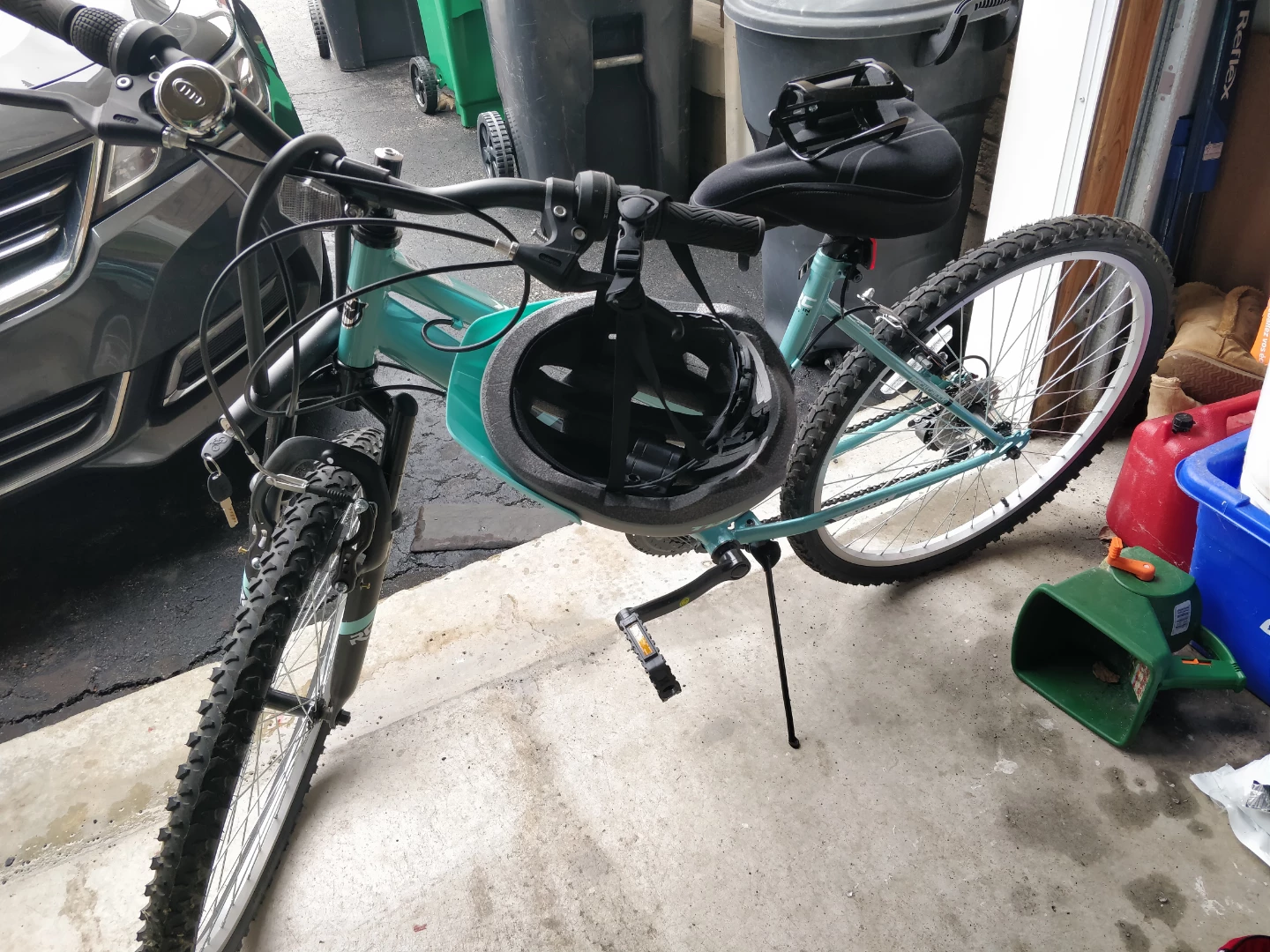 Teal Huffy Mountain Bike - photo 2