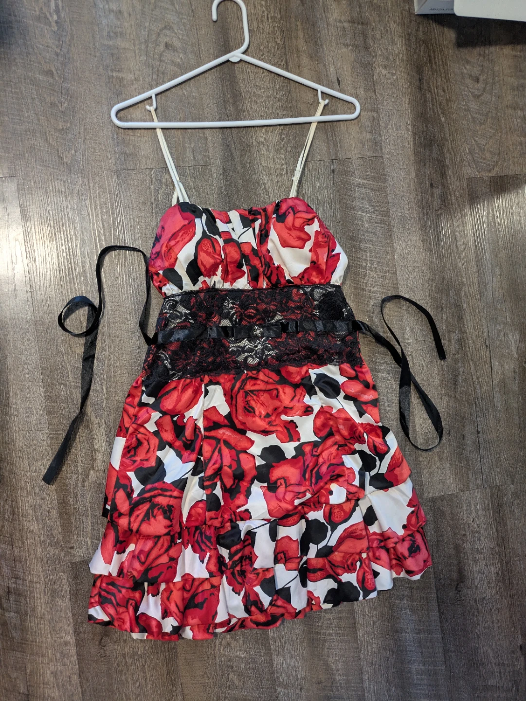 Women's Rose Print Dress 🌱