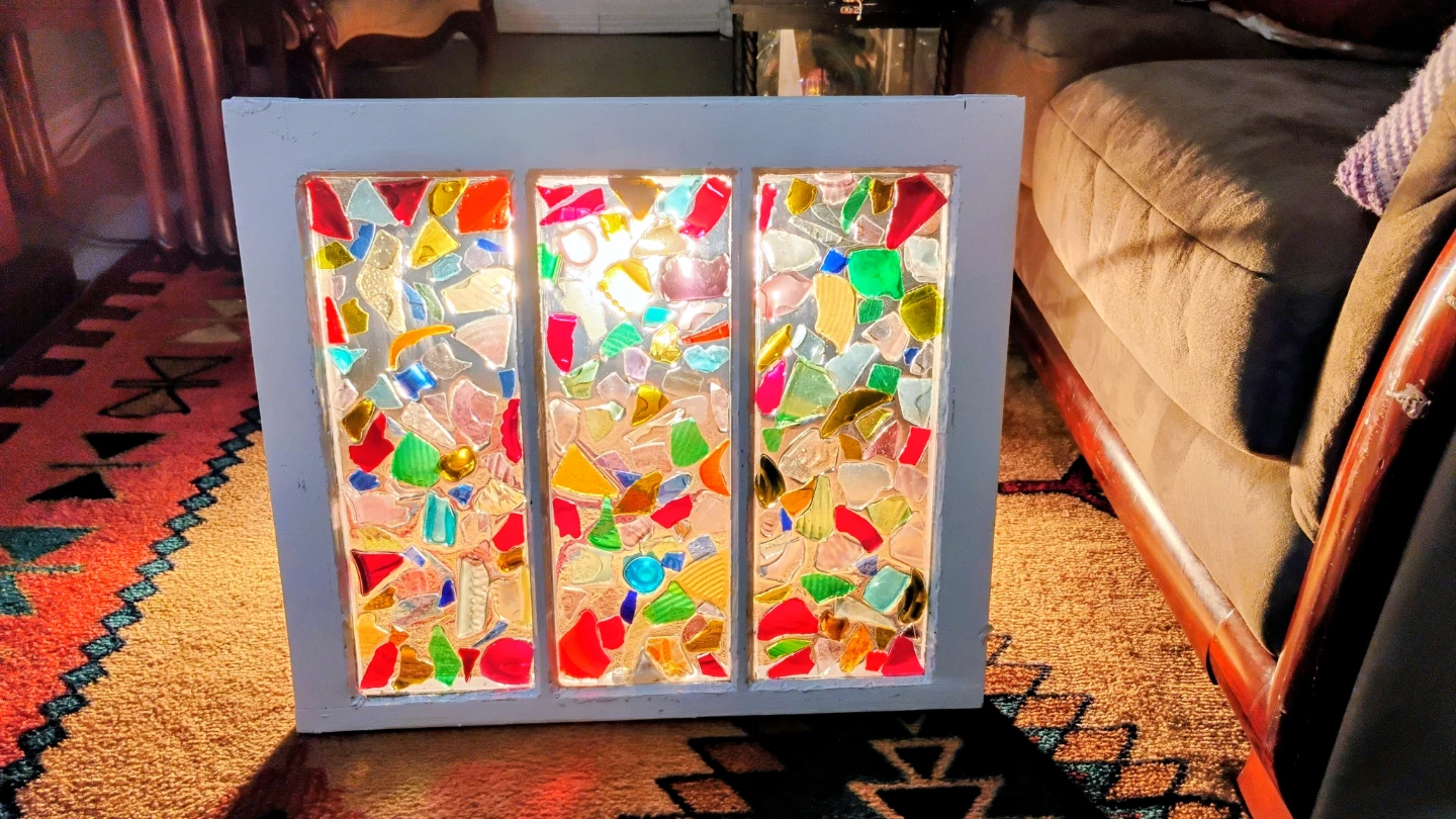 Washed Glass Window Panel Decor - photo 4