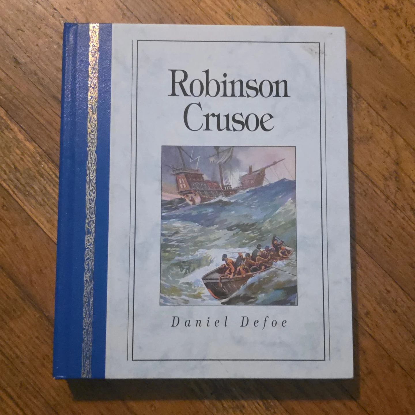 Robinson Crusoe by Daniel Defoe