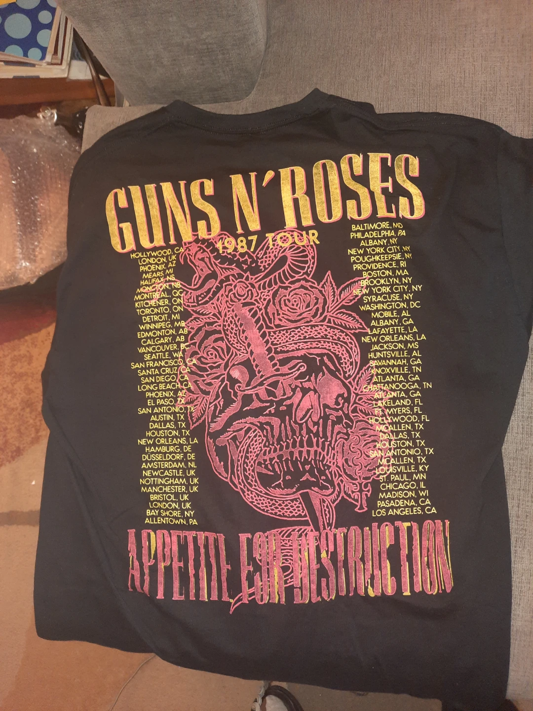 Guns N' Roses tee Pick up in st.albert - photo 2