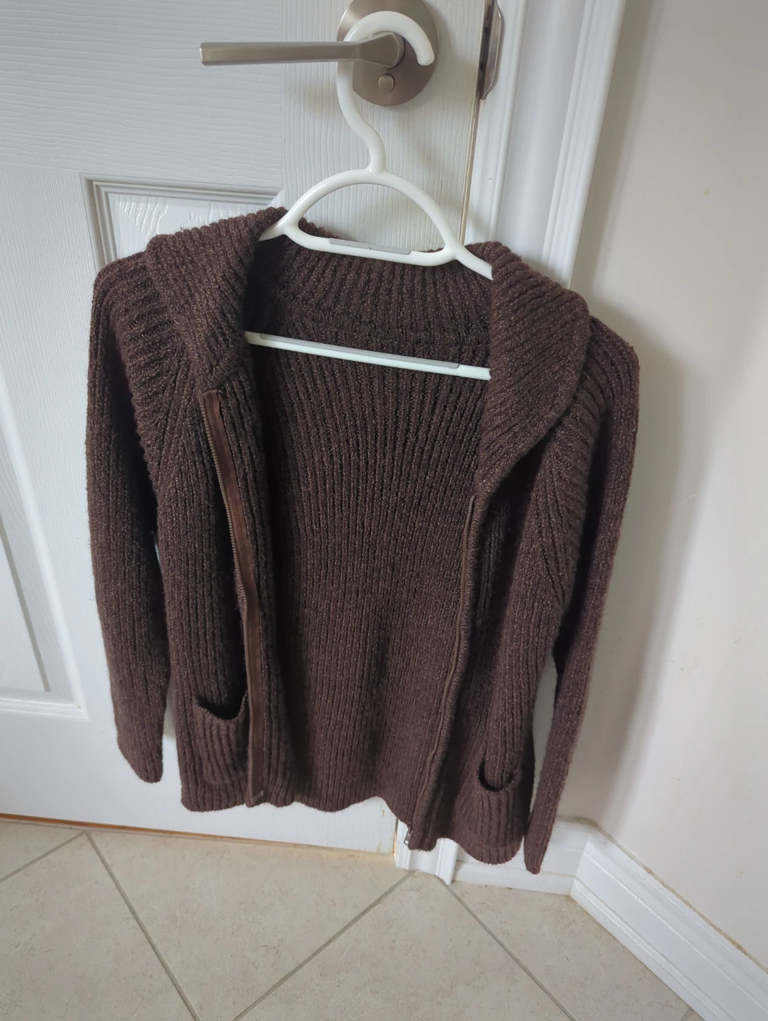 Brown Zippered Knit Cardigan
