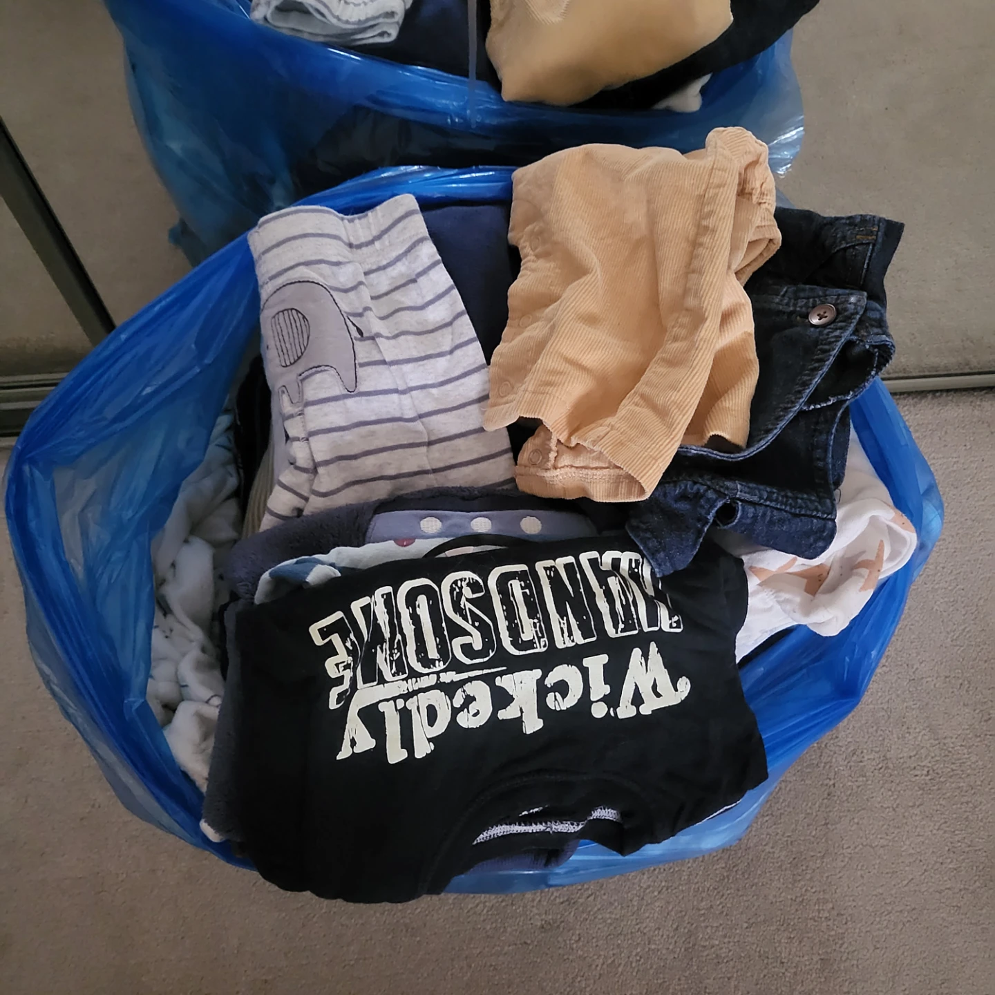 ( 190+) Bundle of Boys & Girls'  Brand names Clothes - photo 2