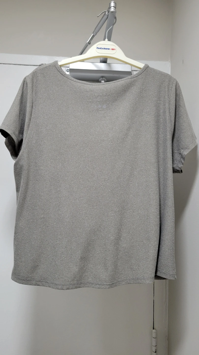 XCELSIUS ACTIVE Women's Grey Twist Front Athletic Shirt - photo 2