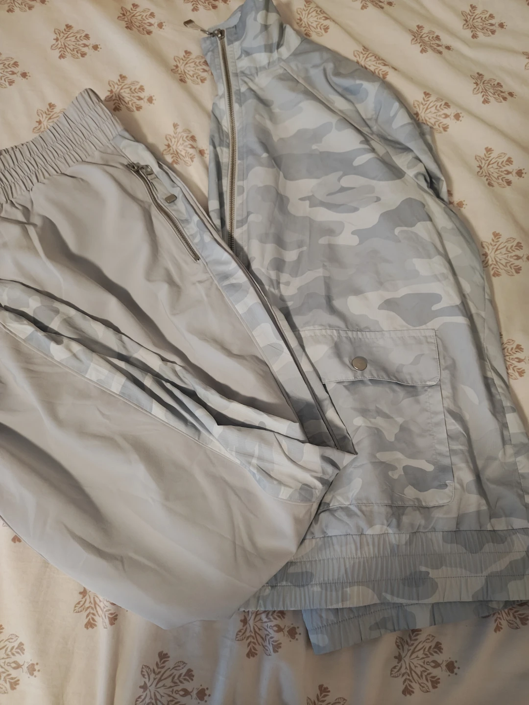 Chico's Zenegy Camo Jacket & Pants Set - photo 4