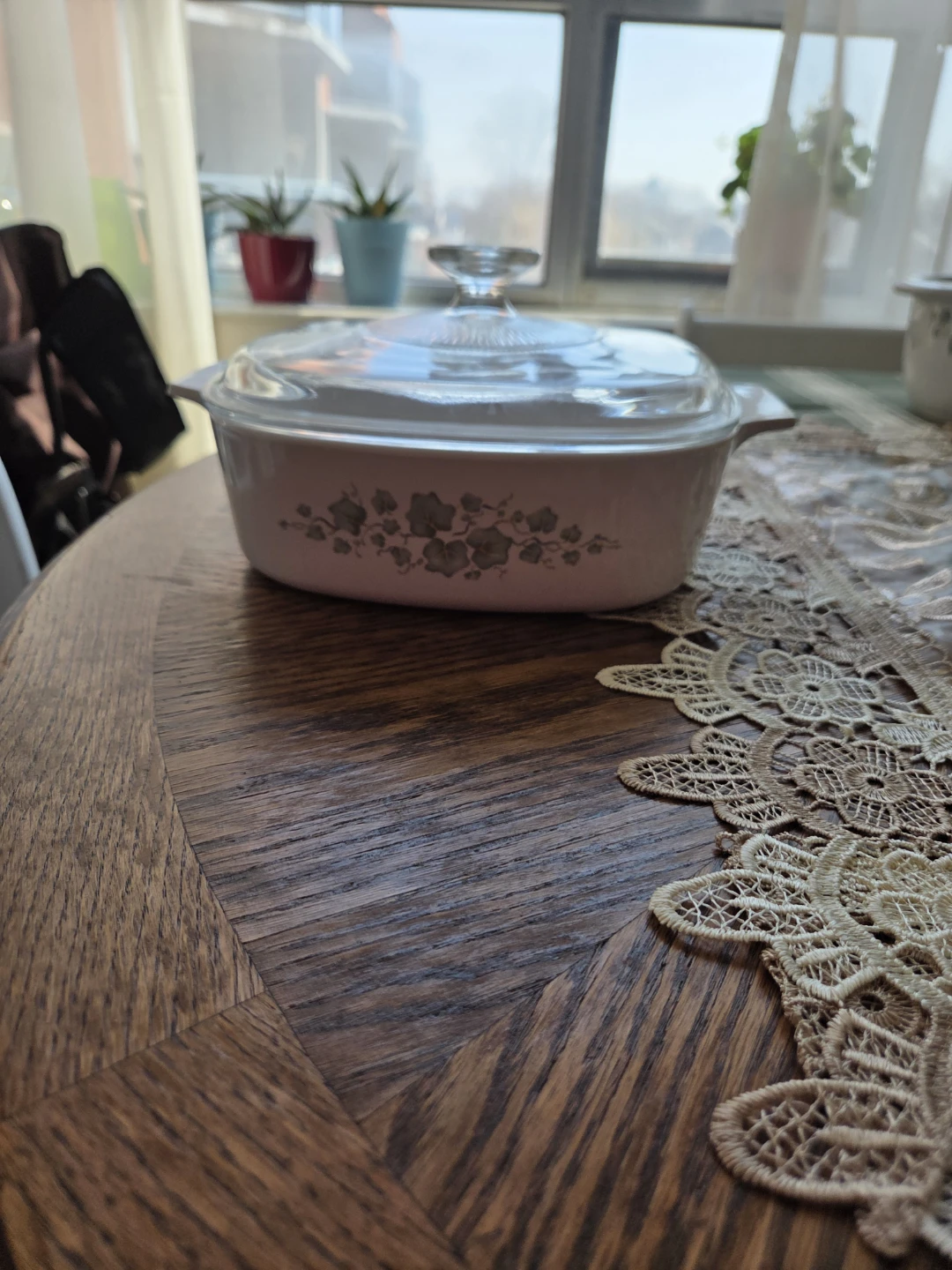 Corelle Casserole Dish with Lid🌱