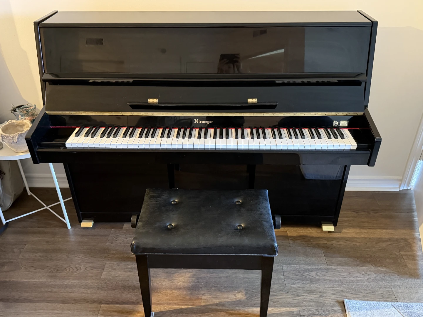 Niemeyer Upright Piano with Bench