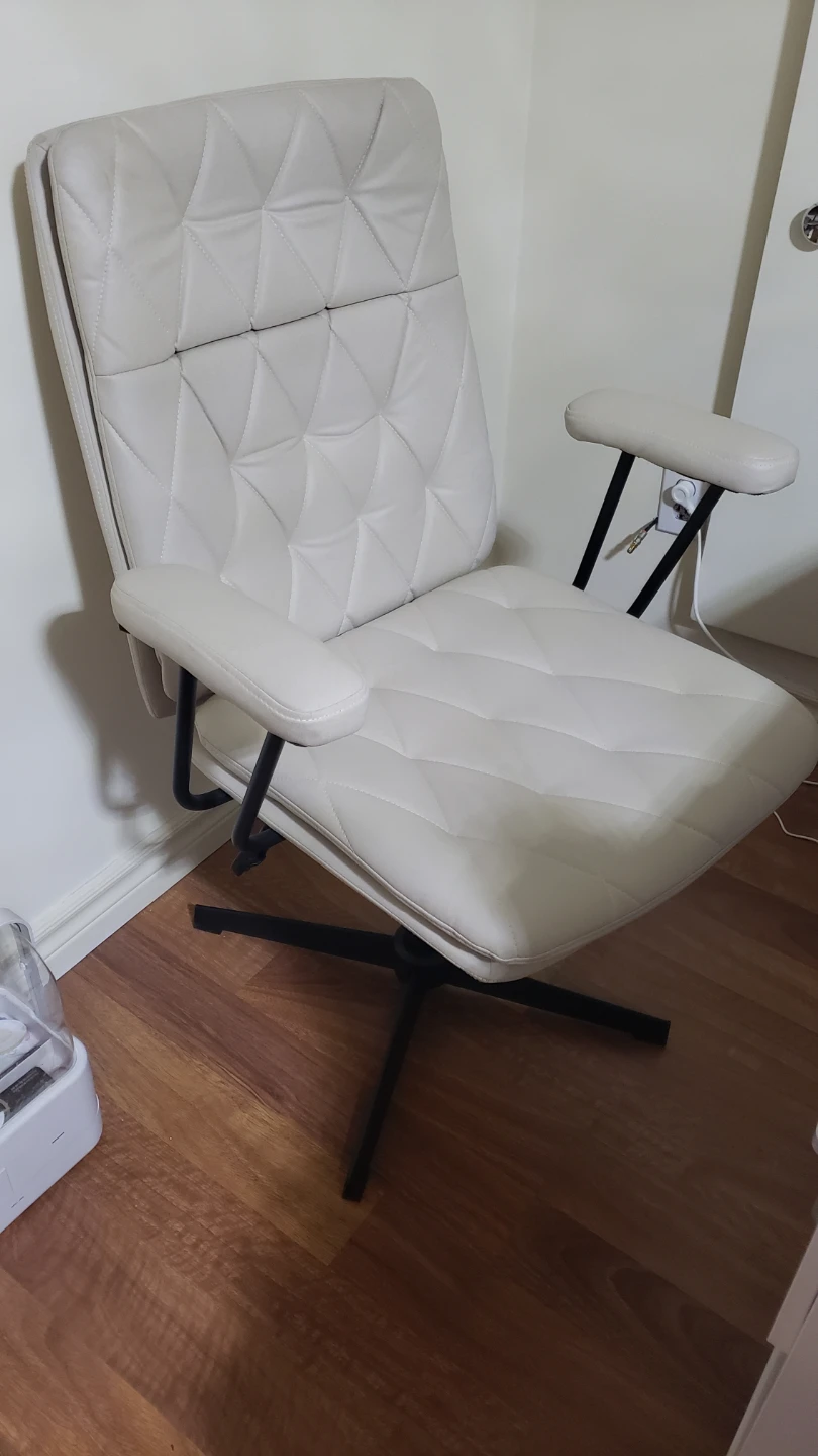 Cream Faux Leather Office Chair with Diamond Stitching - photo 2