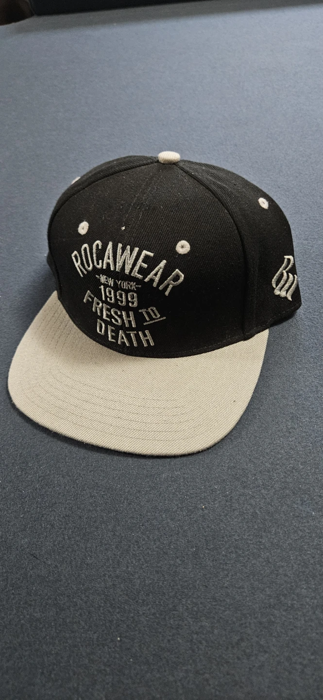 2 Rocawear Snapback Hats - photo 3