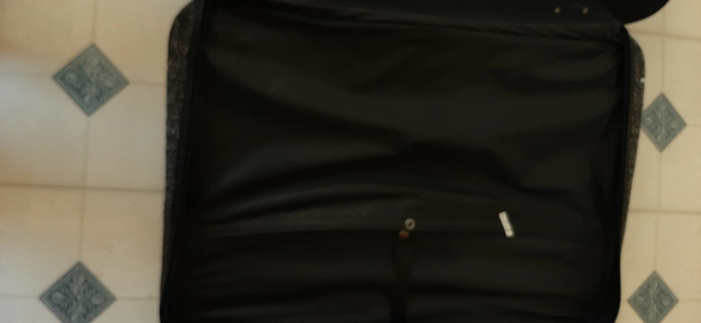 EDIMAX Suitcase - photo 4