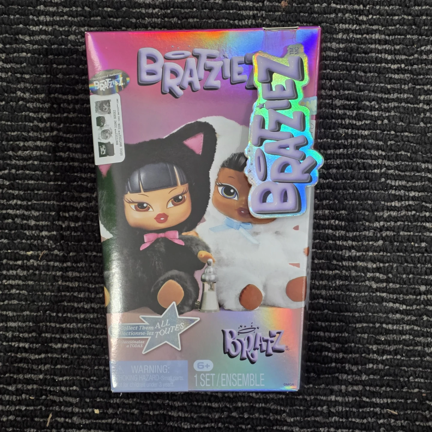 Bratz Bratzieez Iconz Series Doll Set