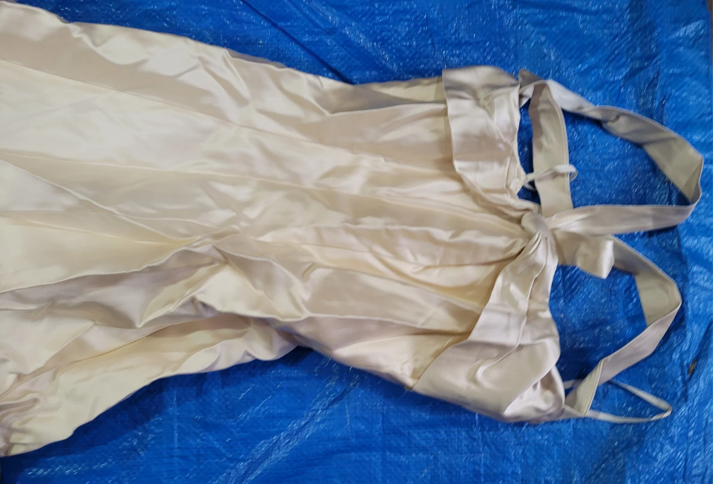 Cream Satin Wedding Dress with Bow Back - photo 4