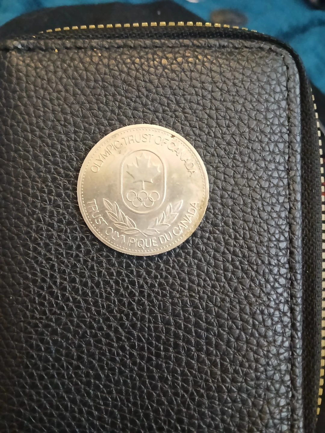 Olympic Trust of Canada Handball Commemorative Coin - photo 2