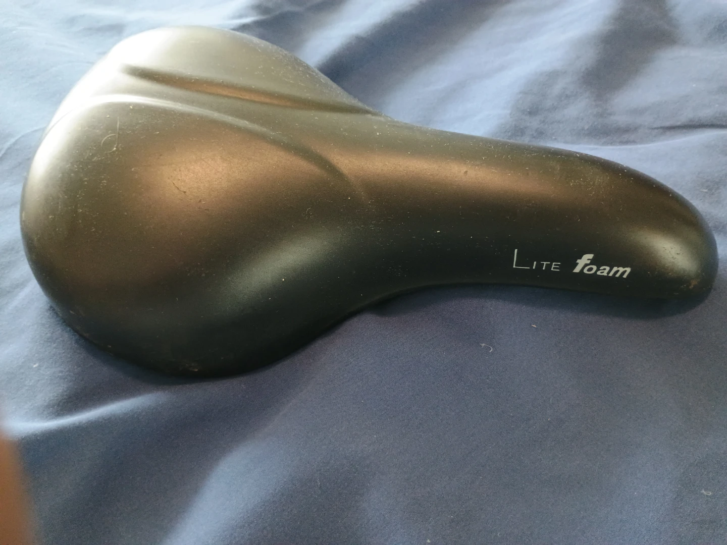 Lite Foam Bicycle Saddle like new - photo 2