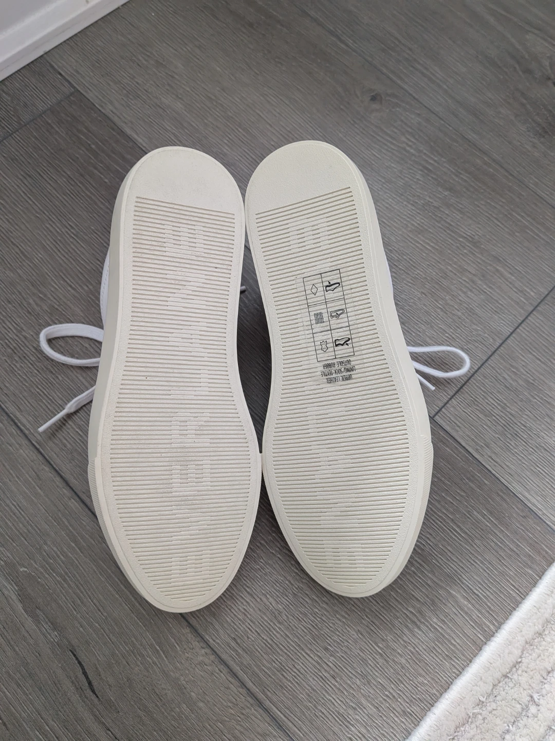 BRAND NEW Everlane THE DAY Sneakers - Never Worn - photo 2