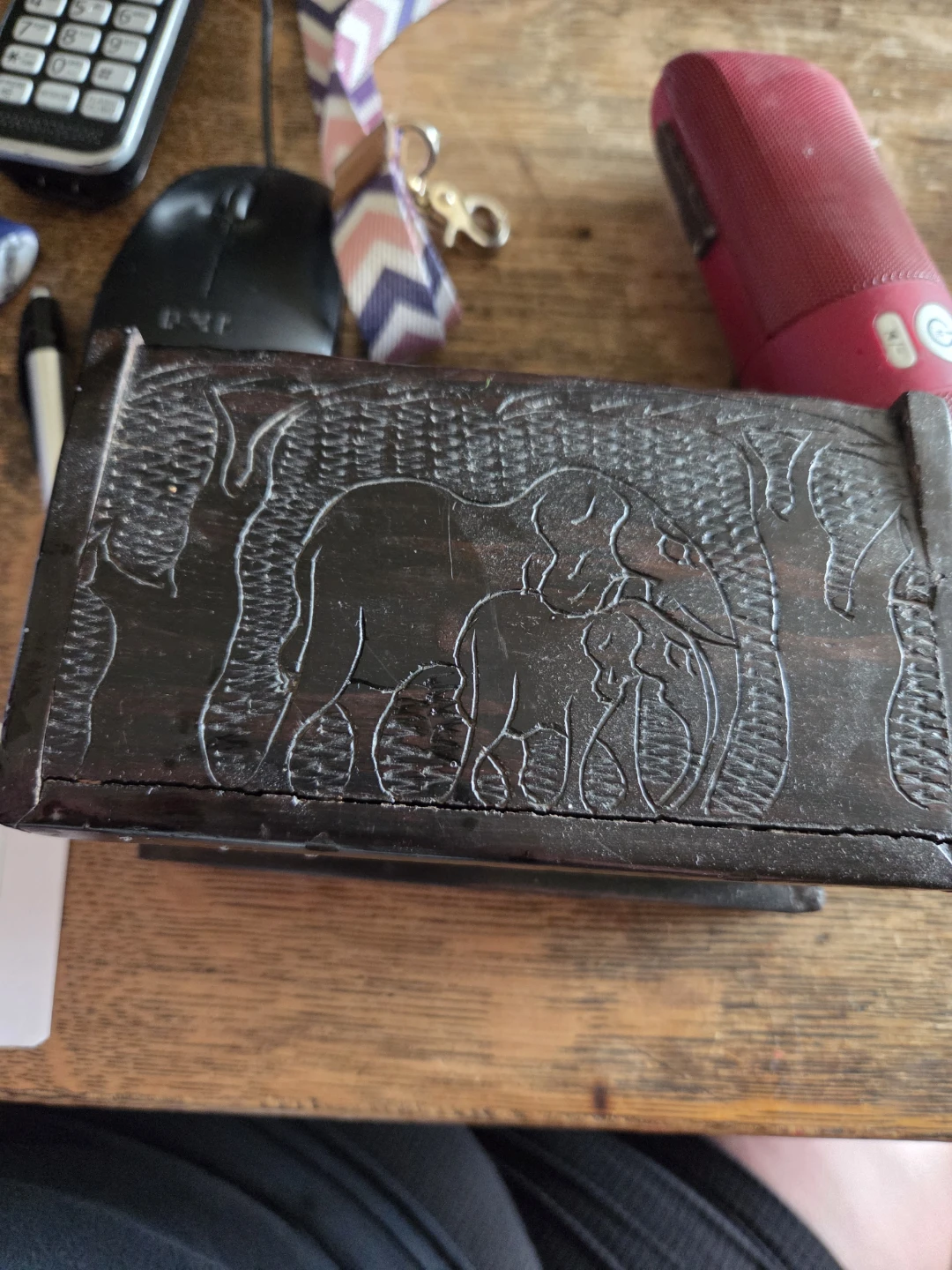 Hand carved jewlery box from Africa - photo 3