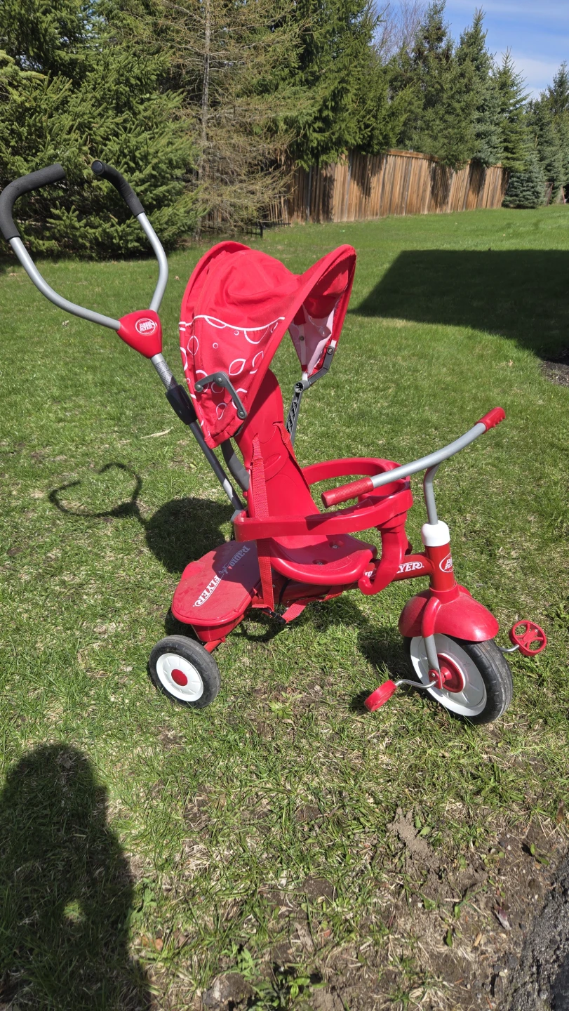 Radio Flyer Tricycle with Push Handle