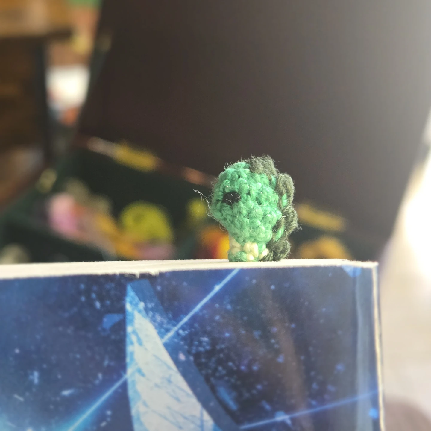 Handmade micro-crochet Dinosaur Bookmark 🌱 - photo 3