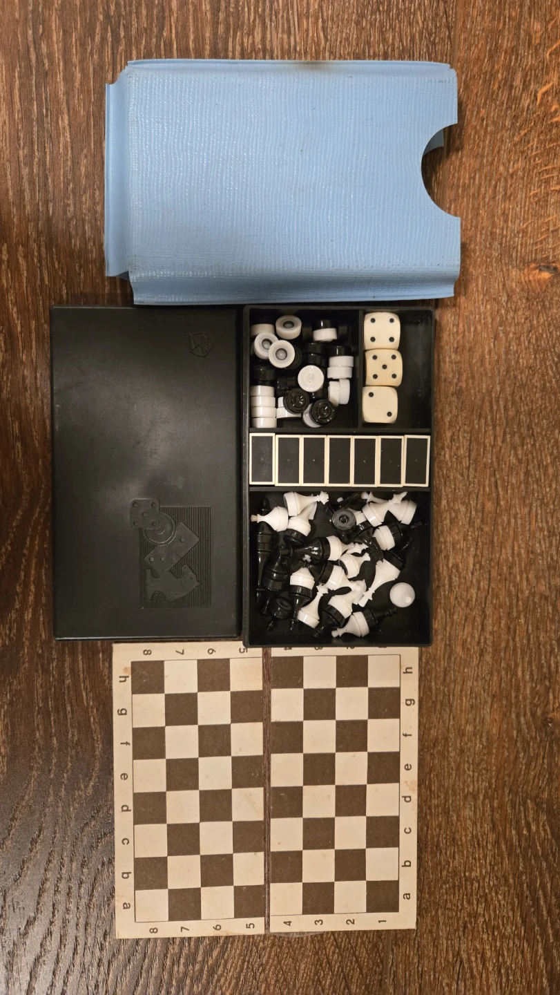USSR Soviet vintage Travel Chess Set with Checkers and Dice - photo 4