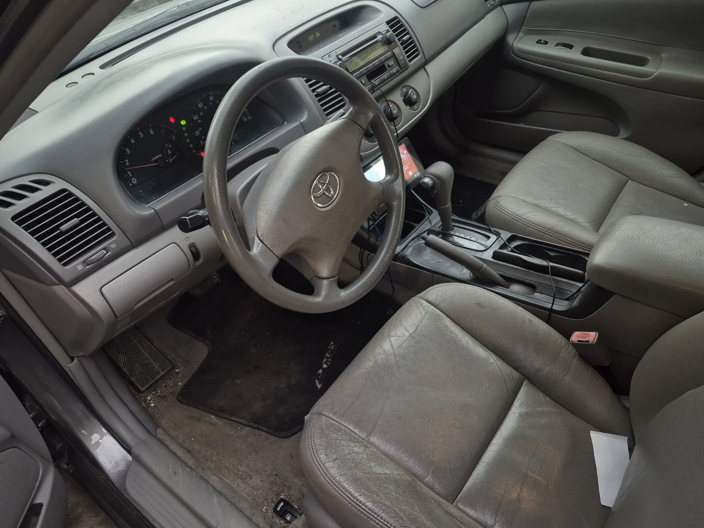 2003 Toyota Camry Aftermarket Stereo and Display