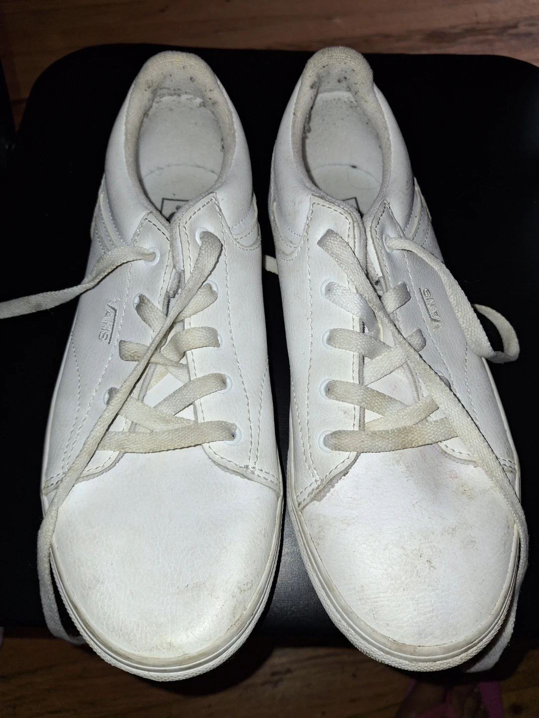 Vans "Off The Wall" White Lace-Up Sneakers