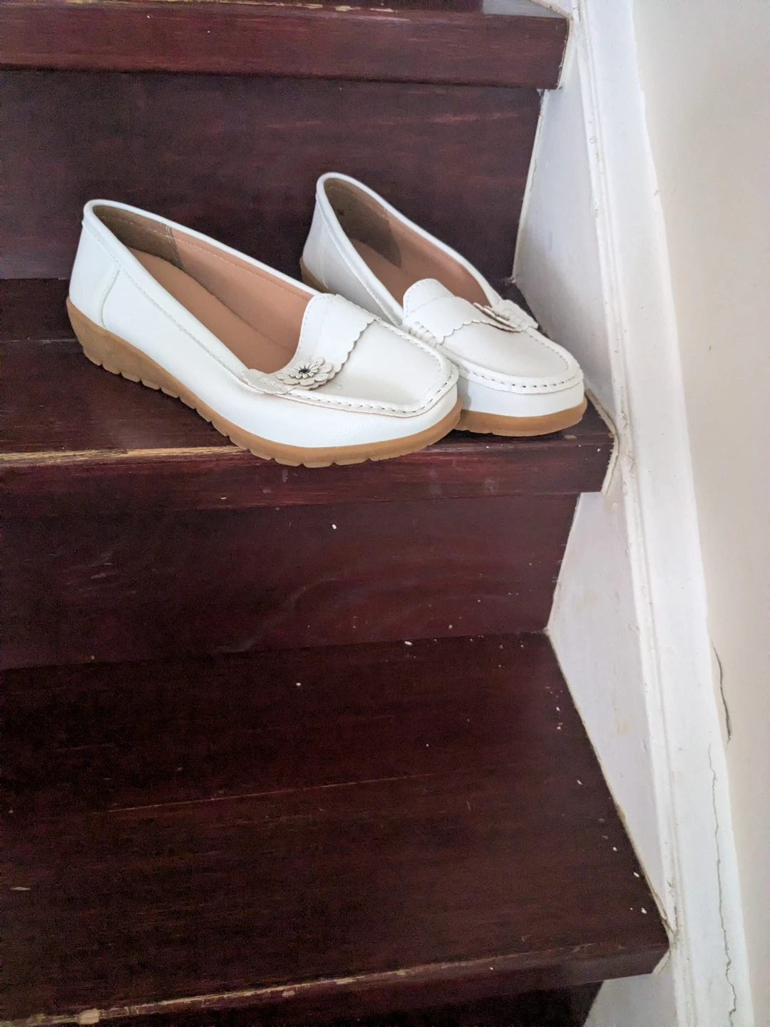 White Loafer Shoes with Flower Detail