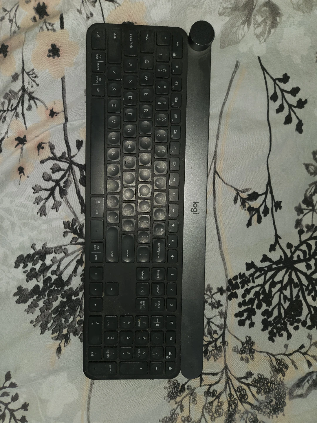 Logitech Craft wireless keyboard