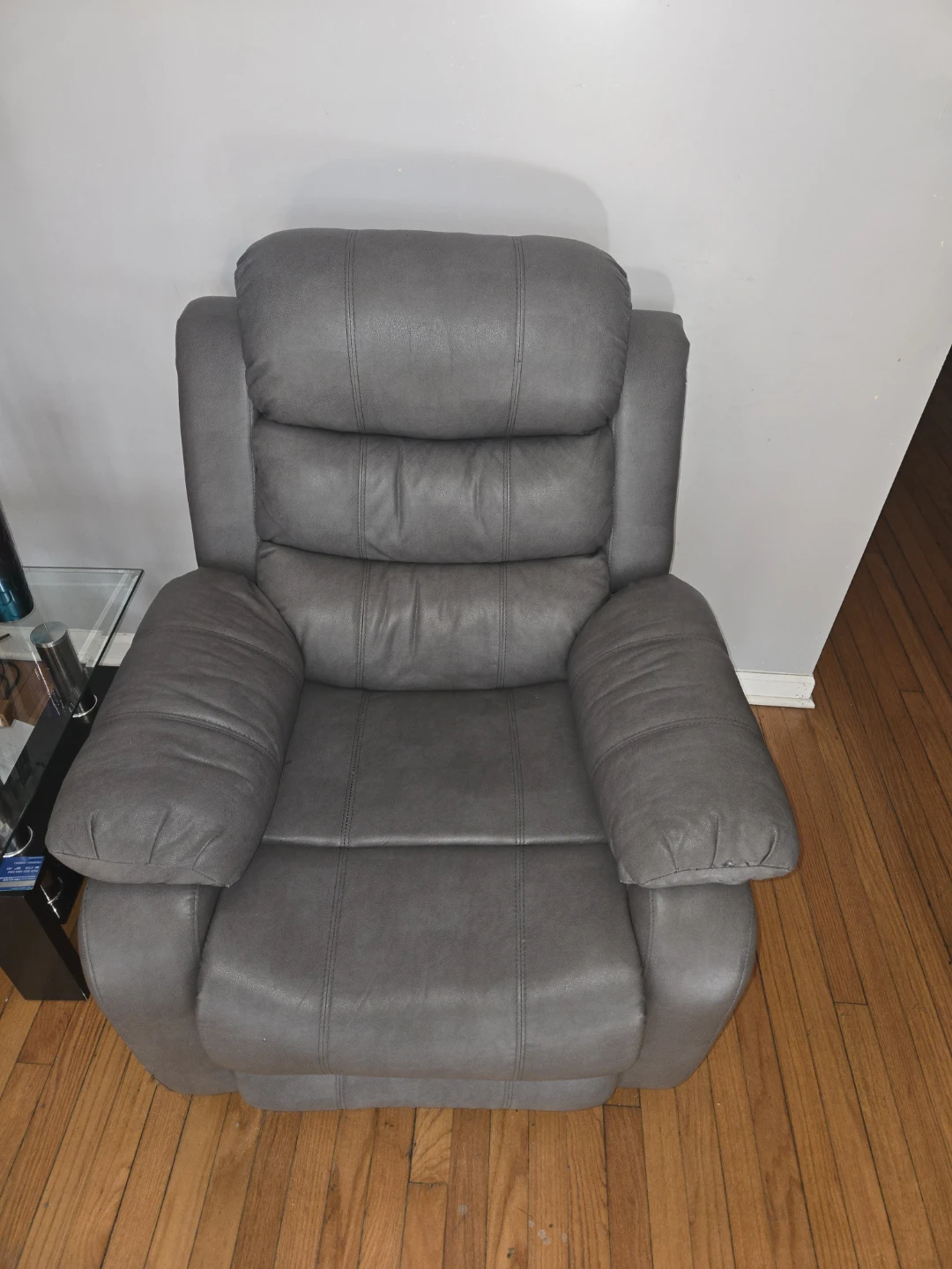 Gray Loveseat Recliner with Cup Holders - photo 3