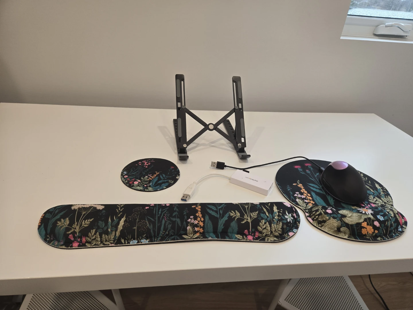 IKEA Desk and Accessories - photo 2