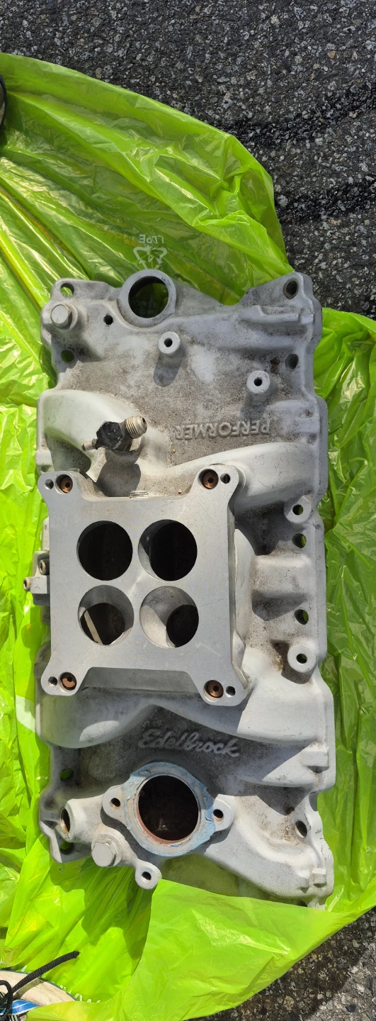 Edelbrock Performer Intake Manifold