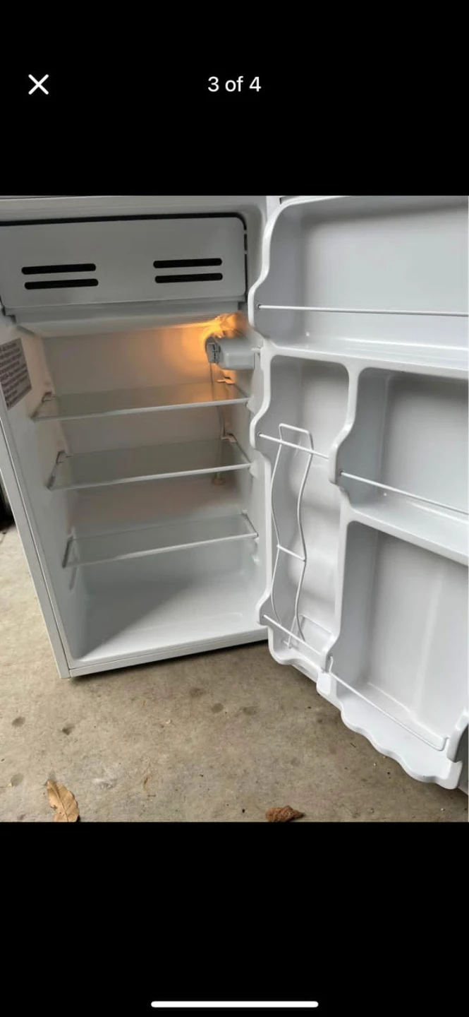 Master Chef Mini Fridge-White - photo 5