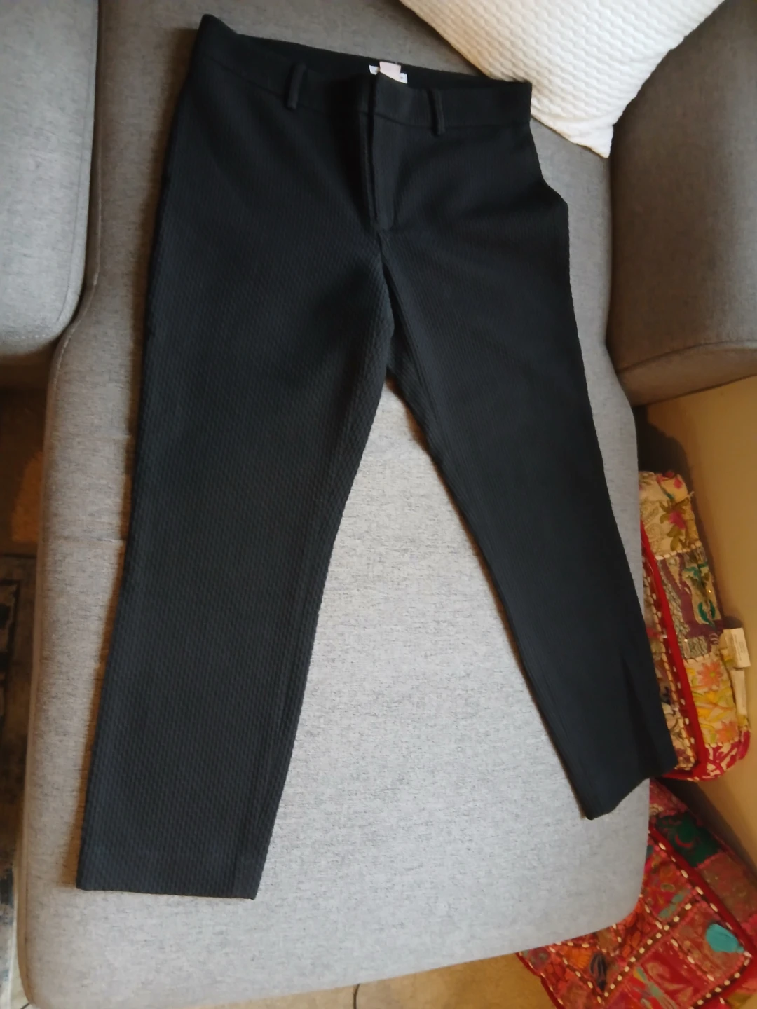 Club Monaco Black Tousers with a textured size 6