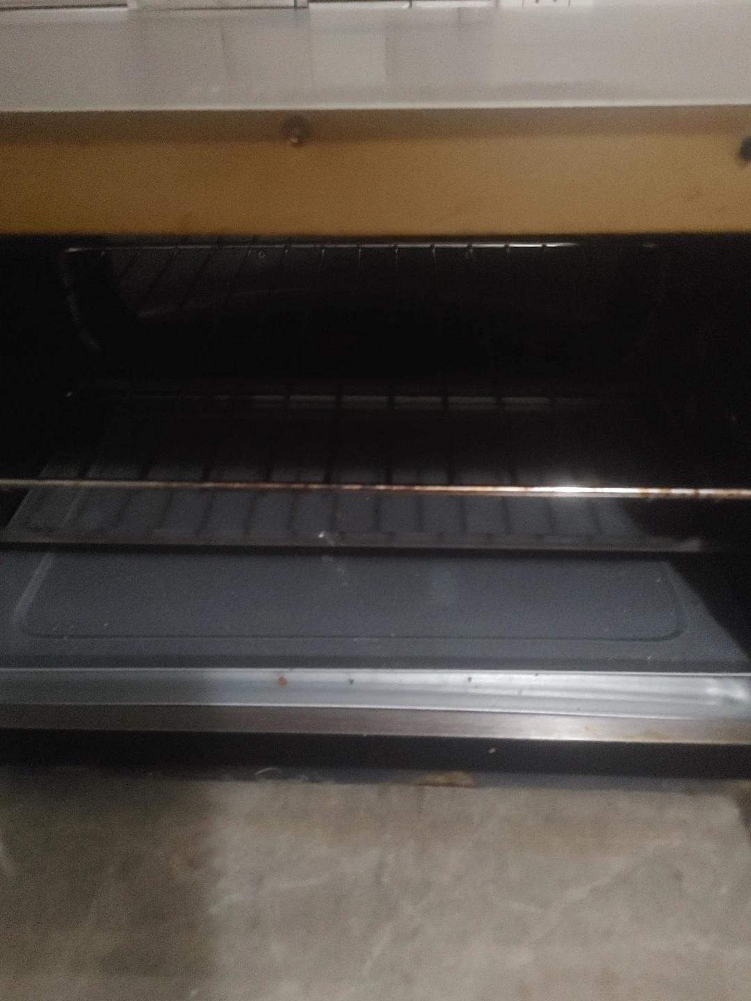 Hamilton Beach Toaster Oven - photo 2