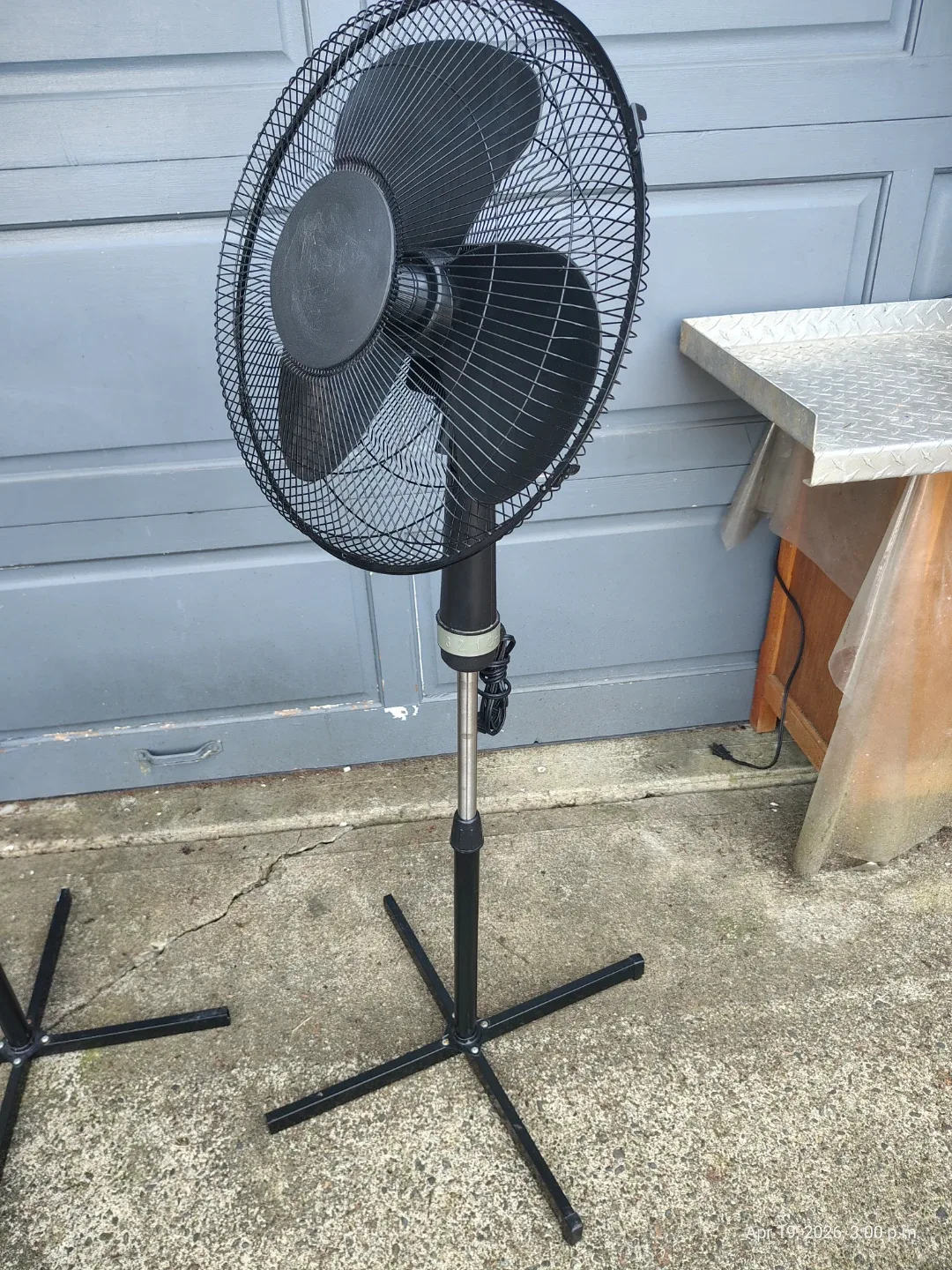 2  - 16 inch Pedestal Fans - photo 4