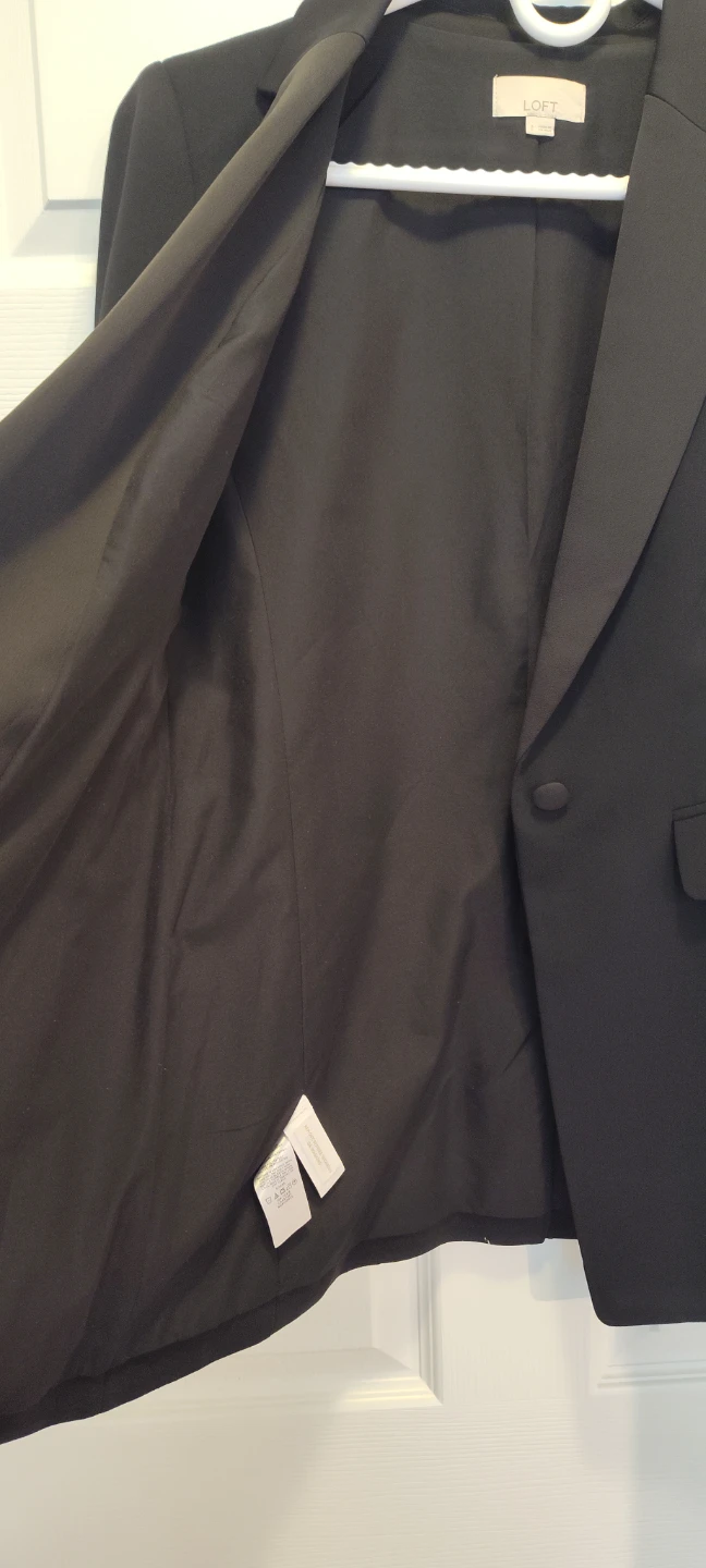 LOFT Black Blazer Size 2 - photo 3