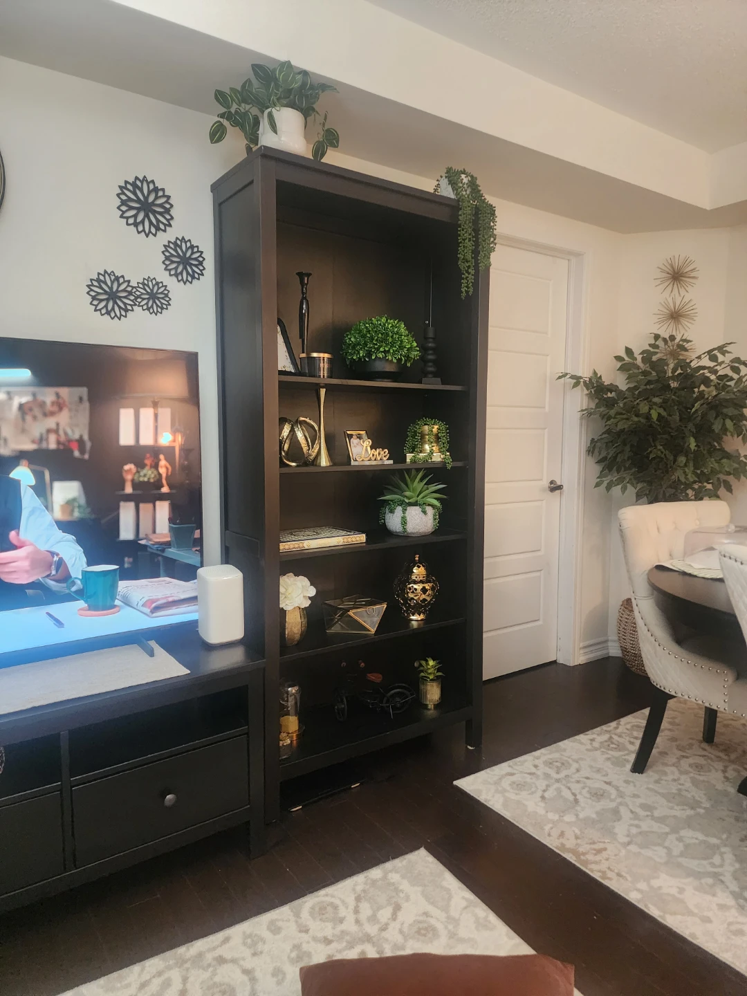Ikea hemness tall shelf