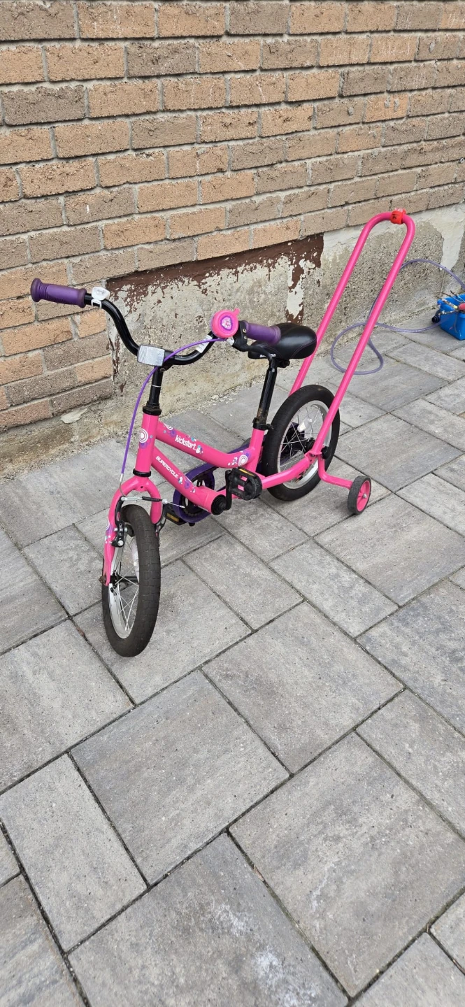Supercycle Kickstart Kids Bike with Push Handle - Pink