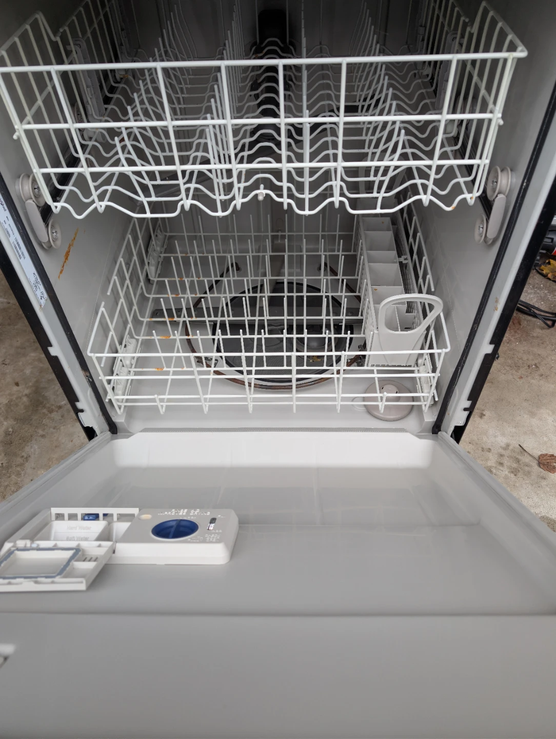Whirlpool Dishwasher - photo 3