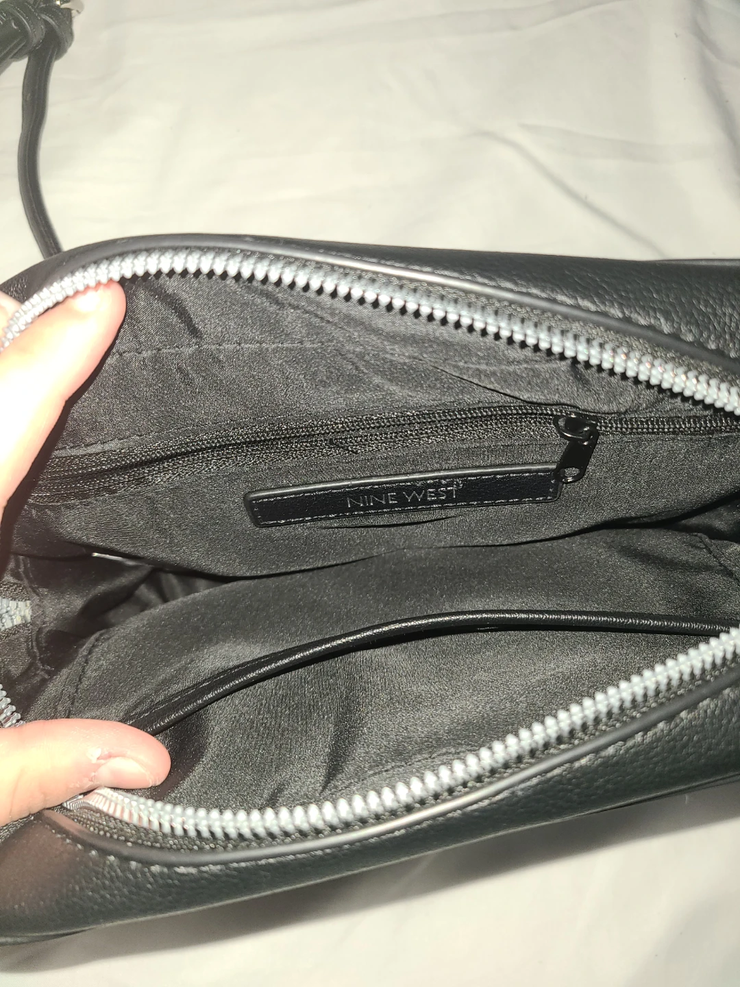 Nine West Handbag (Negotiable) - photo 2