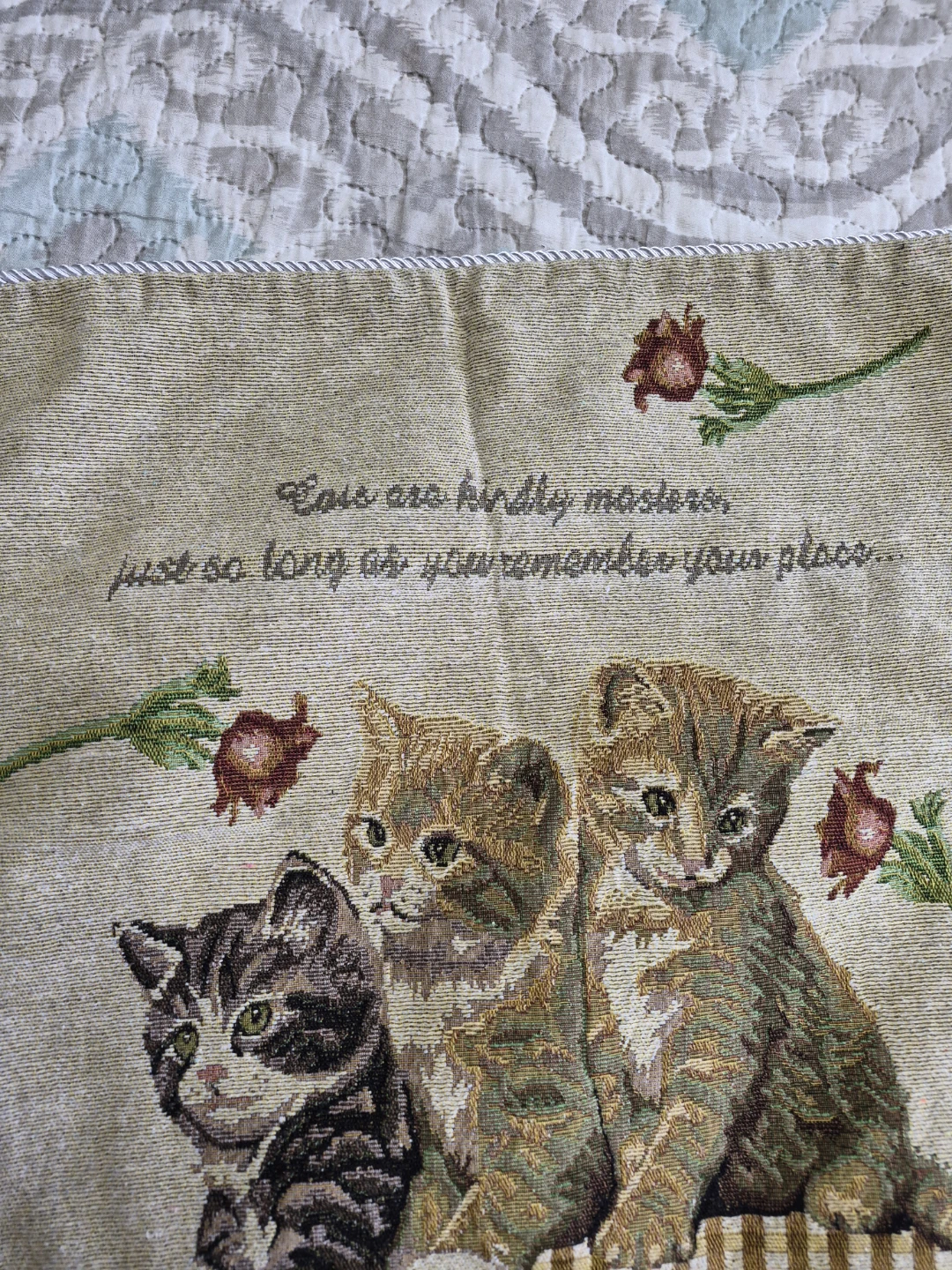 Pair of So Cute 17" x 17" Kitty Cats Tapestry Pillow... - photo 4