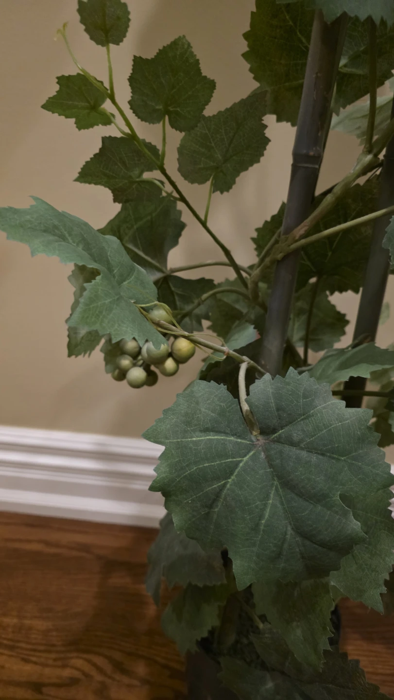 Artificial Grapevine Plant - photo 3