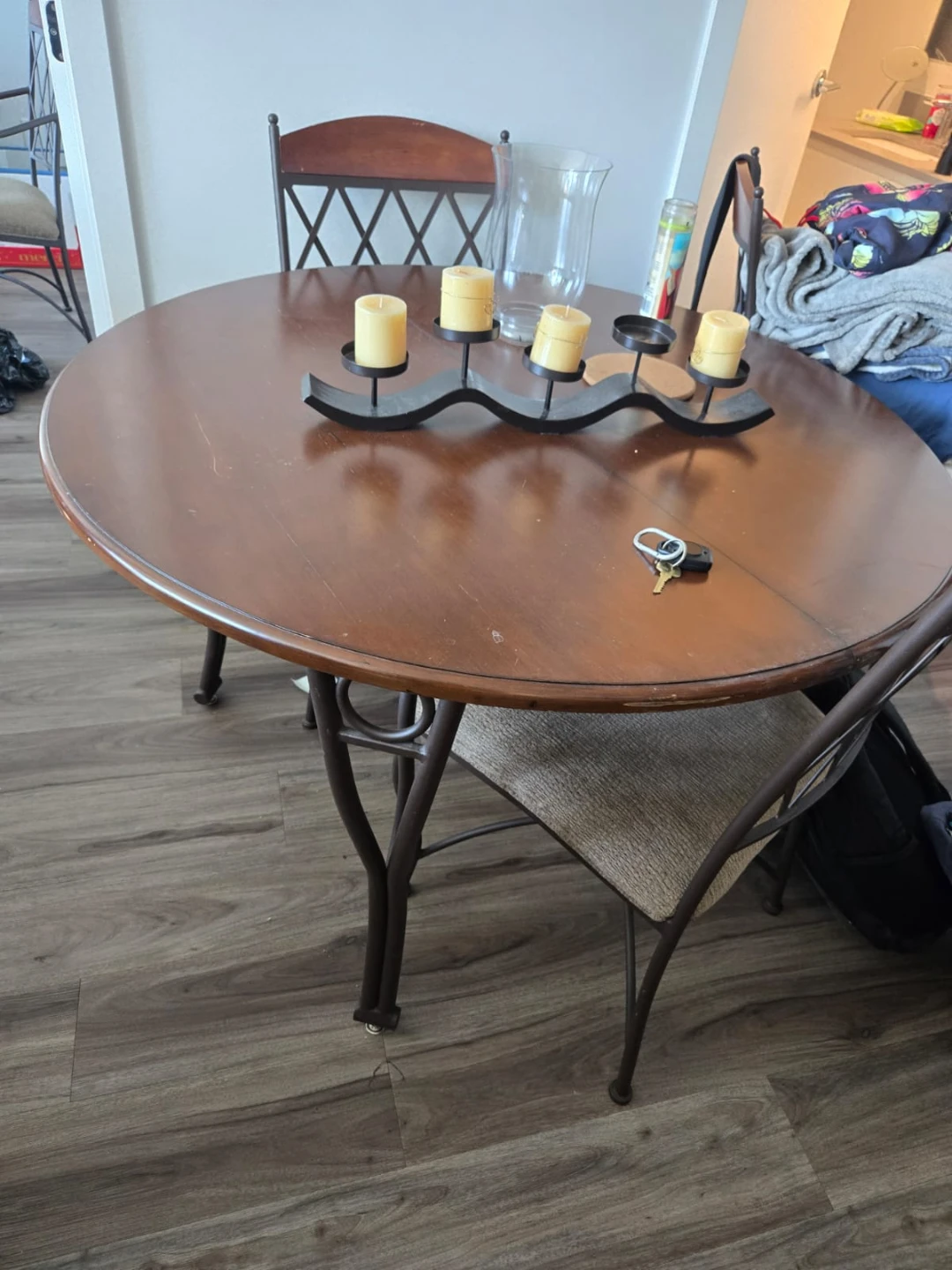 Round extended and steel Dining Table with 6 Chairs - photo 2