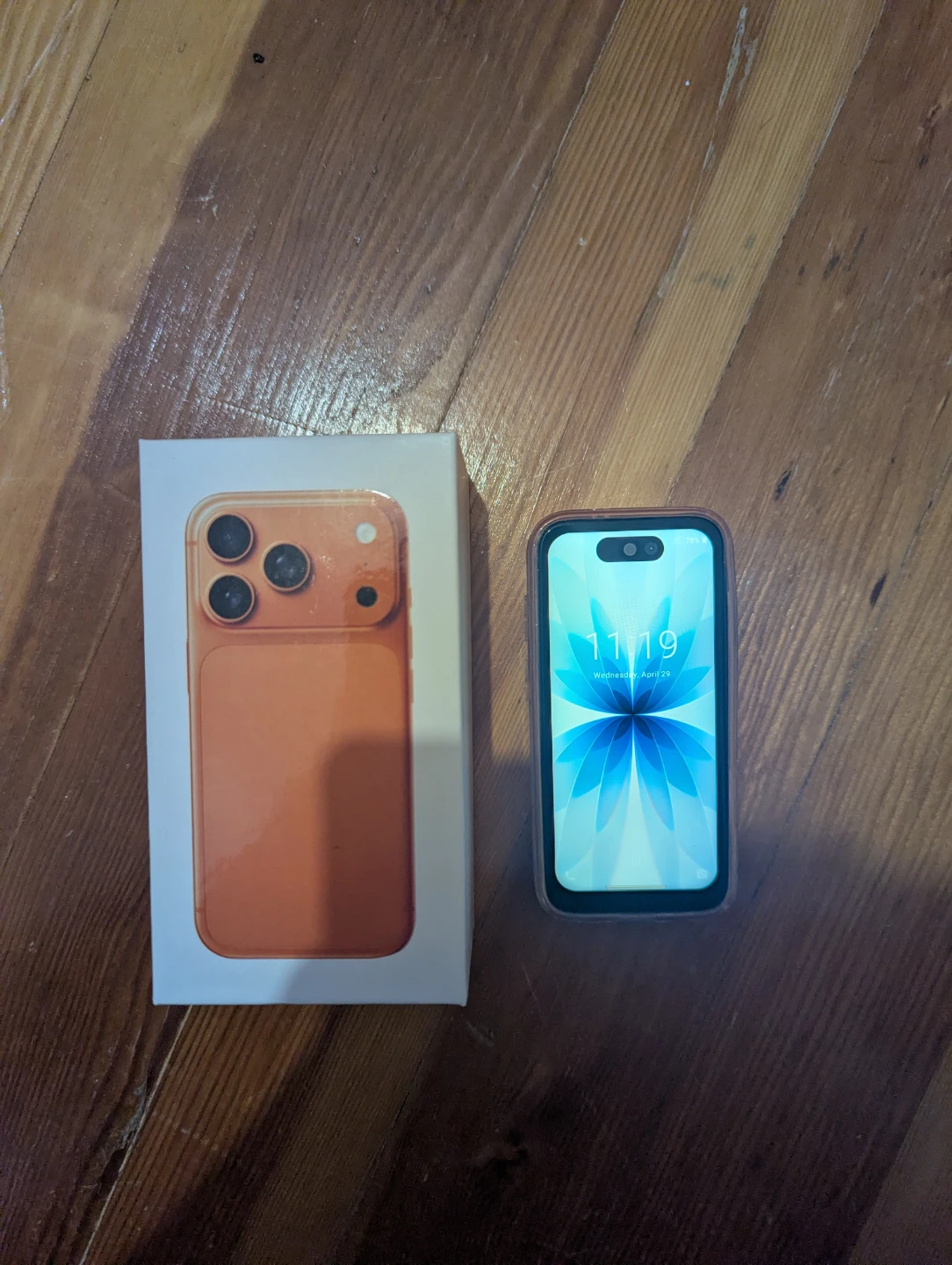 Orange Mini Smartphone with Case and Charger - photo 3