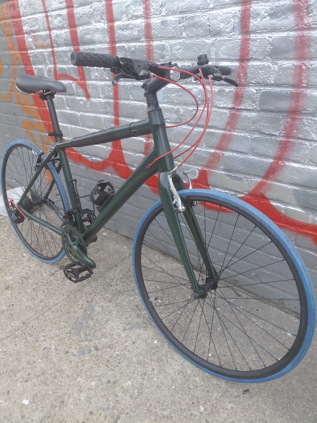 Cannondale Green Hybrid Bike with Blue Tires - photo 3